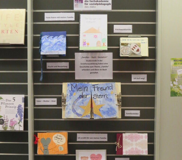„Familienbücher“ – Ausstellung der Studierenden